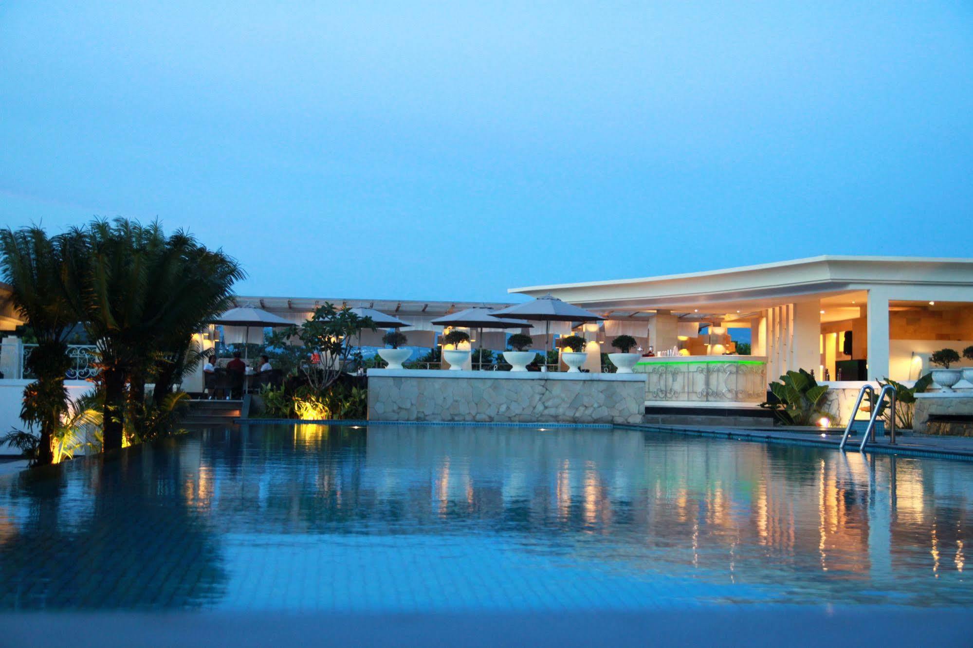 Hotel The Papandayan Bandung Exterior foto
