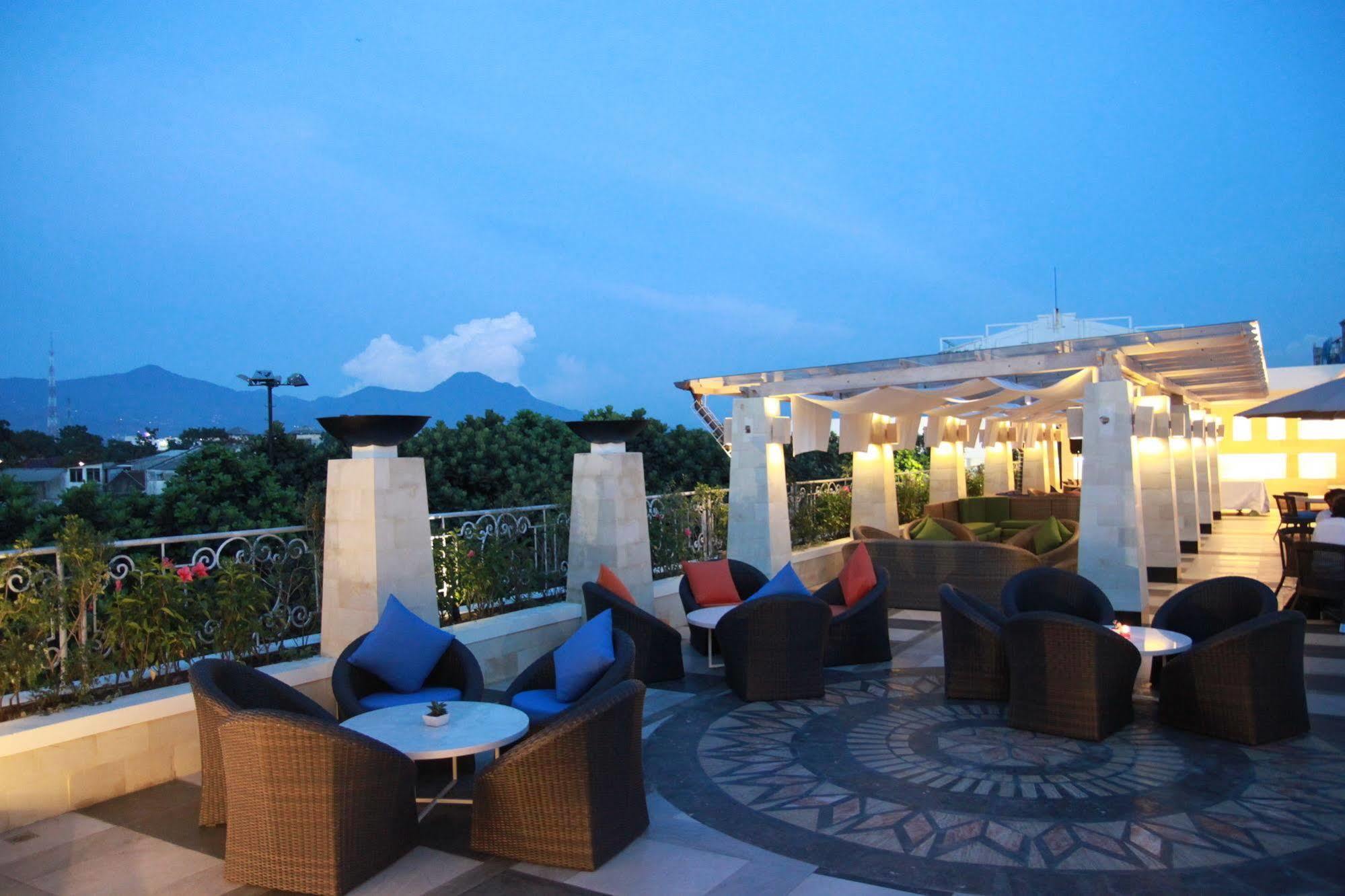 Hotel The Papandayan Bandung Exterior foto